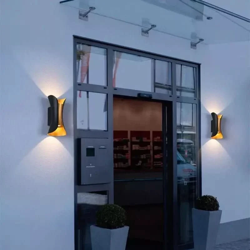 Luminaire Extérieur Design Italien | ÉclatModerne
