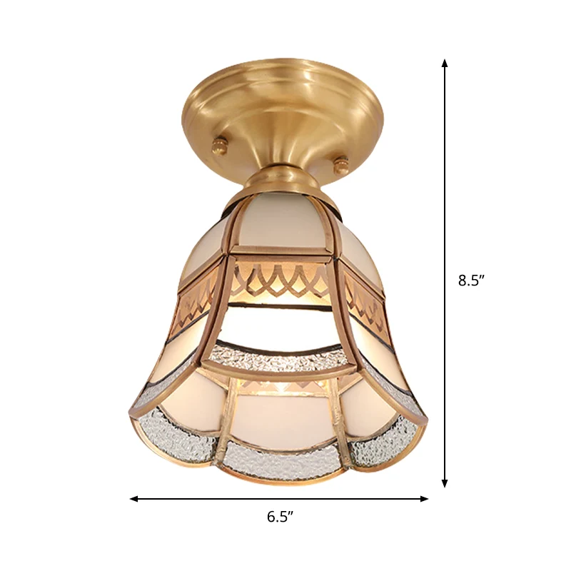 Plafonnier conique en laiton de style colonial à 1 lumière de 5 po/6,5 po de étendu en verre dépoli pour salon