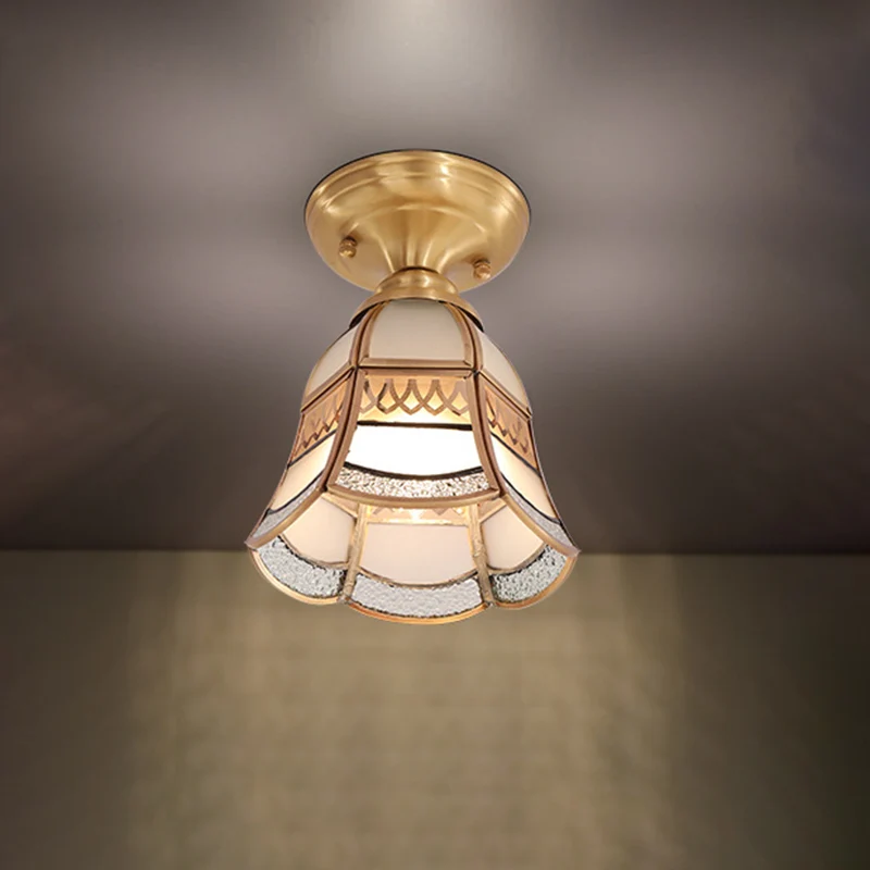 Plafonnier conique en laiton de style colonial à 1 lumière de 5 po/6,5 po de étendu en verre dépoli pour salon