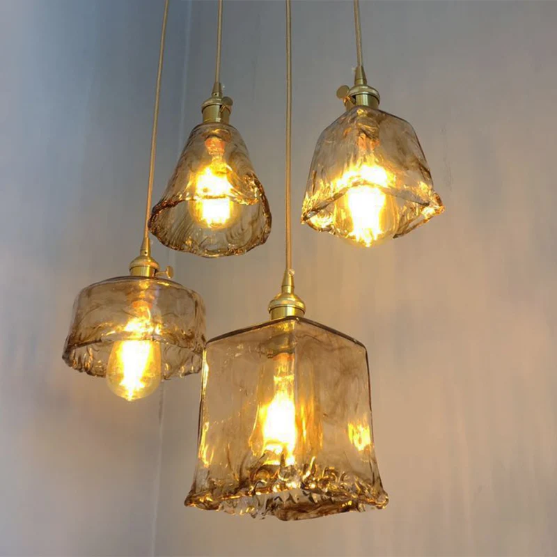 Suspension ombragée antique à 1 ampoule en verre marron en laiton pour salle à manger