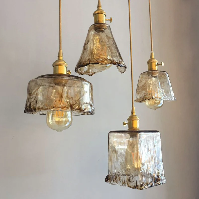 Suspension ombragée antique à 1 ampoule en verre marron en laiton pour salle à manger