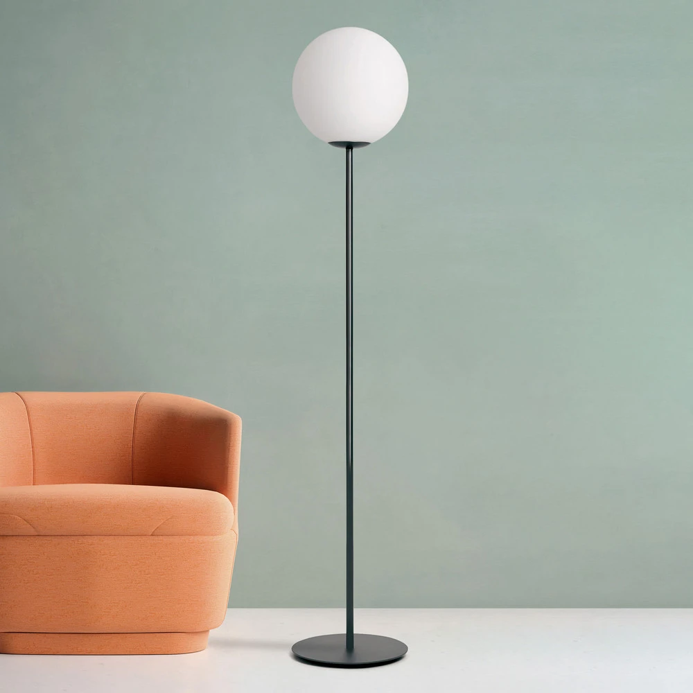 Abat-jour en tissu Lampe sur pied Jugen, noire, à une lampe