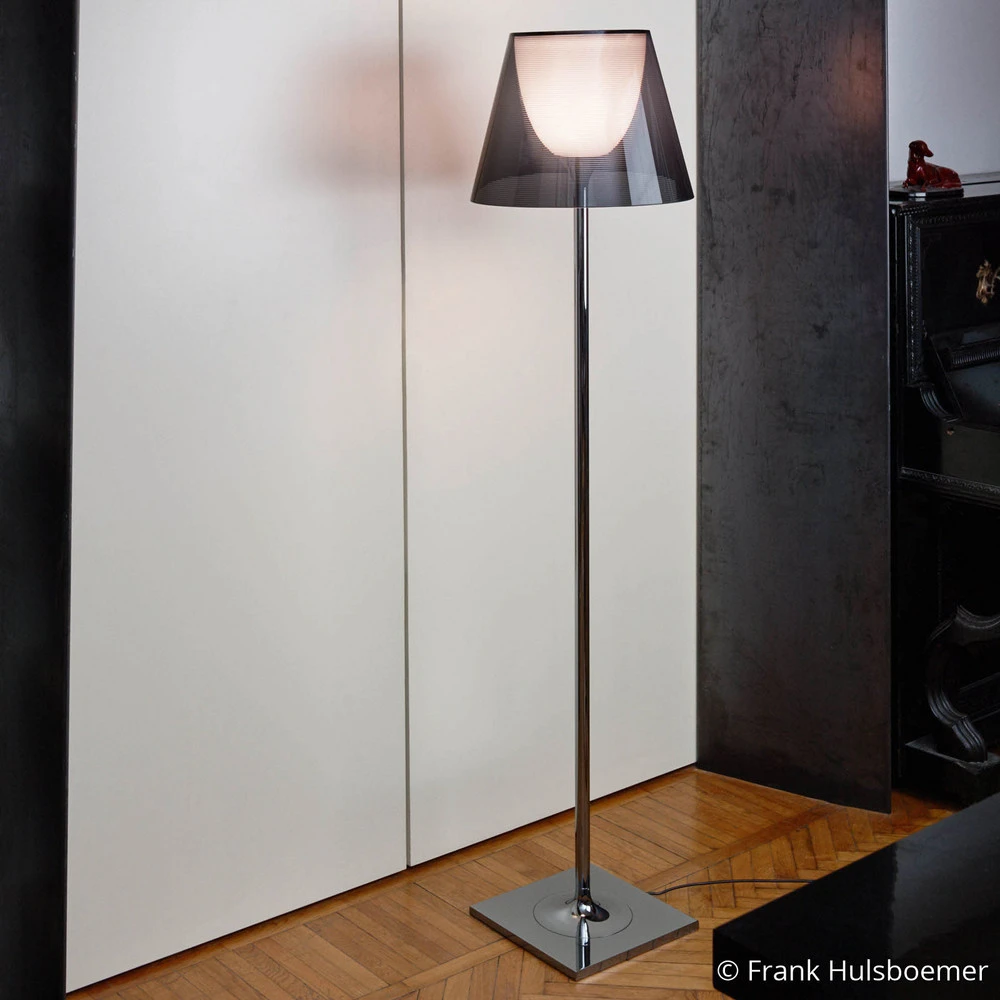 FLOS KTribe F2 lampe sur pied, gris fumé en papier artisanal
