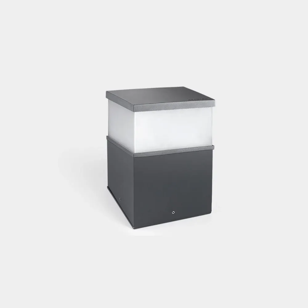 Haute Qualité Lampe LED extérieure 15W sur pied de 20cm, modèle Cubik LEDS-C4.