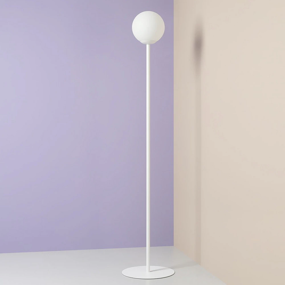 Haute Qualité Lampe sur pied Joel métal et verre, blanche