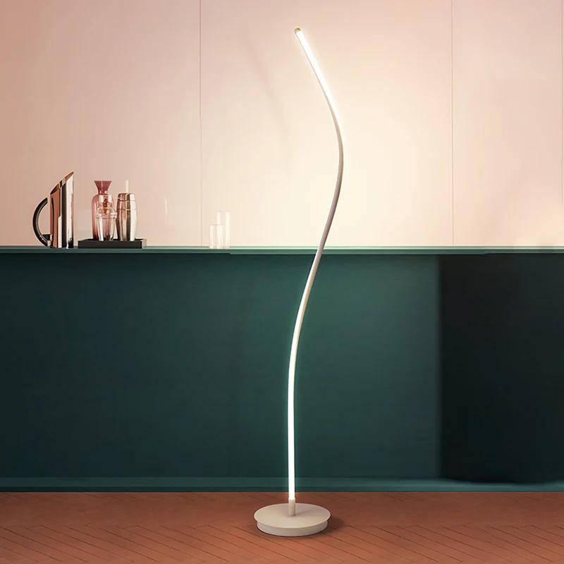 Lampe de chevet Lampe sur pied en spirale noir/blanc, lampadaire de lecture métallique LED moderniste pour salon