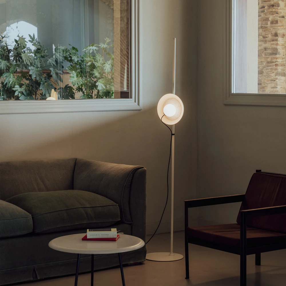 Milan Wire lampe sur pied Ø 24 cm couleur vison avec câble textile