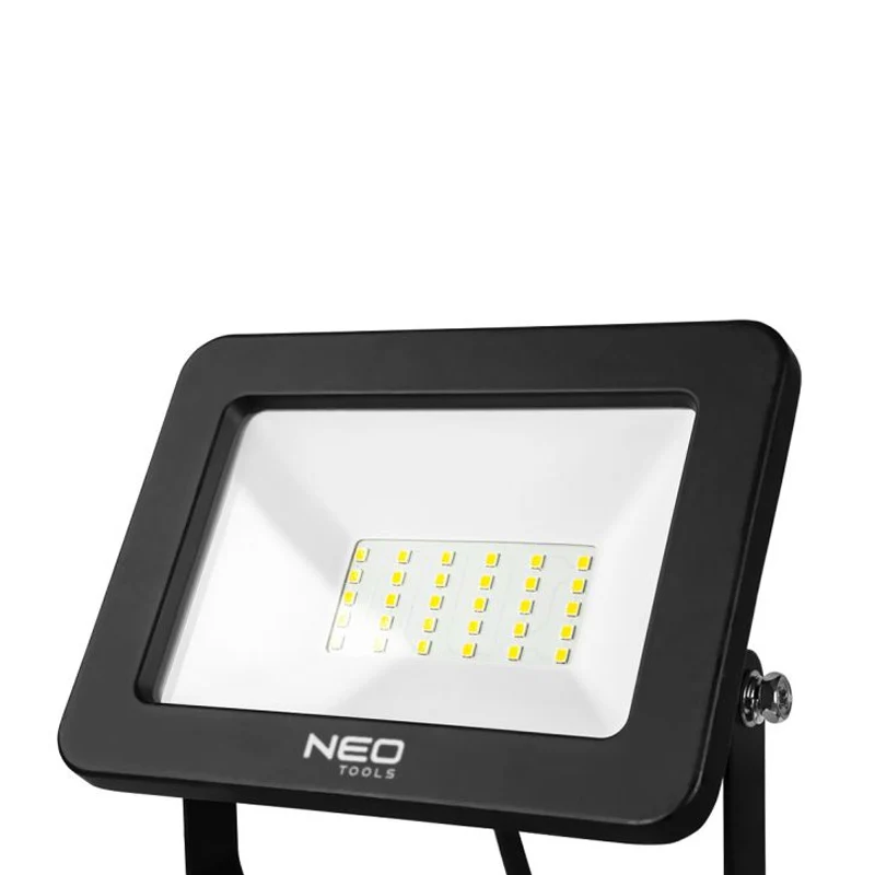 Réflecteur facile NEOTOOLS 99-060 - 50W SMD LED sur pied 1.8m - 4250 lumens