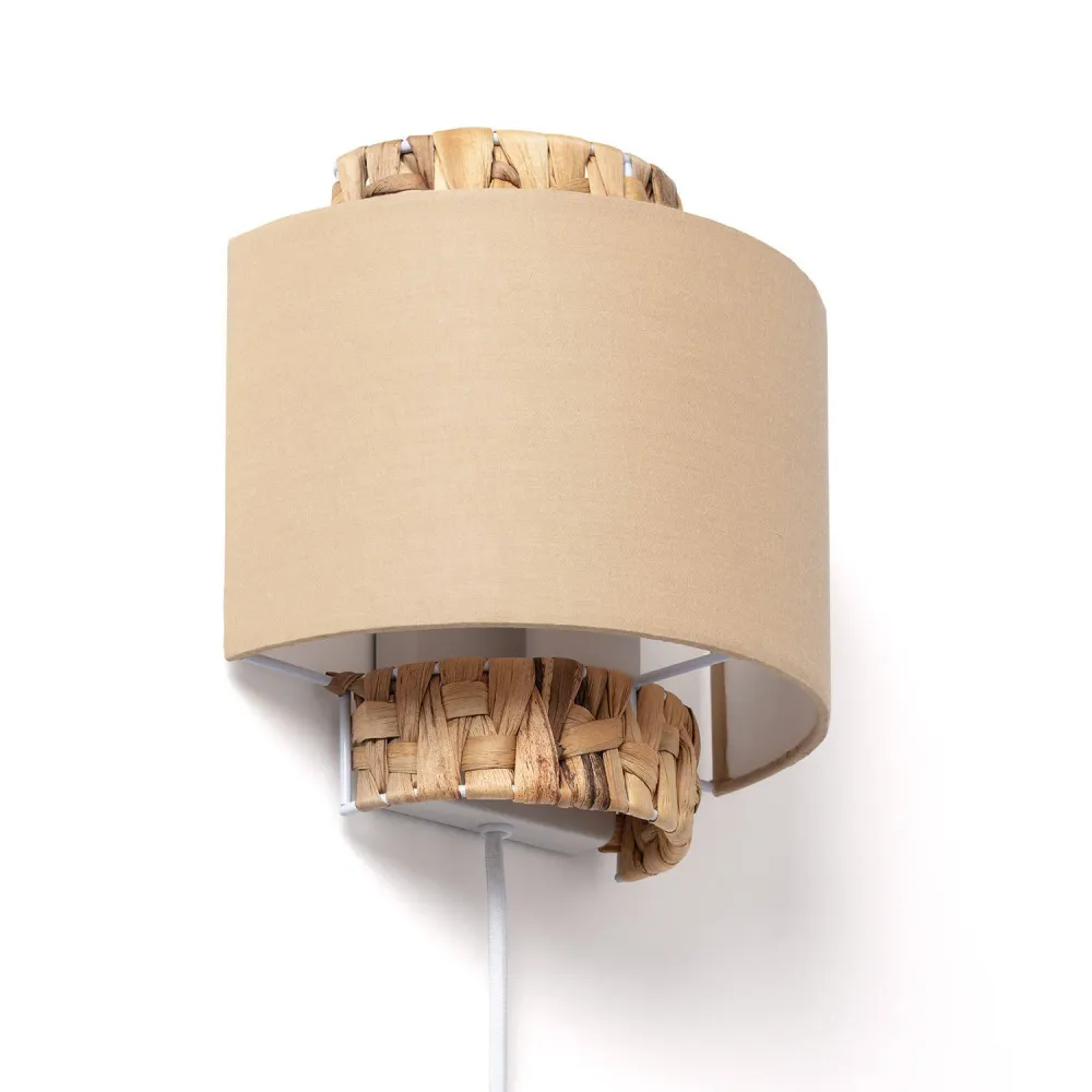 Lampe murale en fibres naturelles modèle Orléans avec base en bois