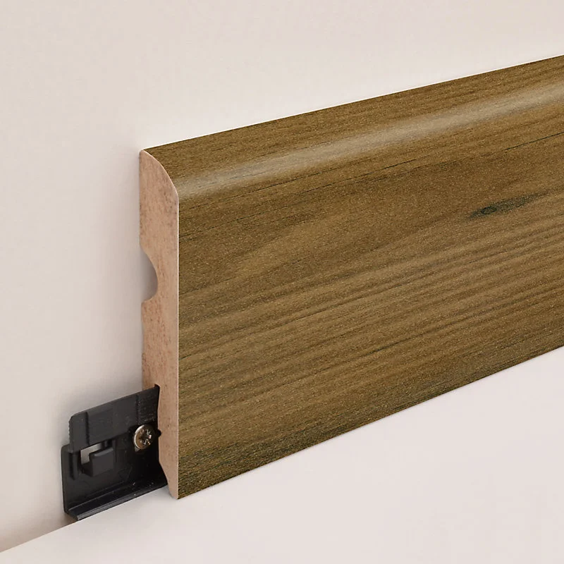 Plinthe arrondie MDF décor 4 chêne brun GoodHome 220 x 8 cm, ép.13 mm