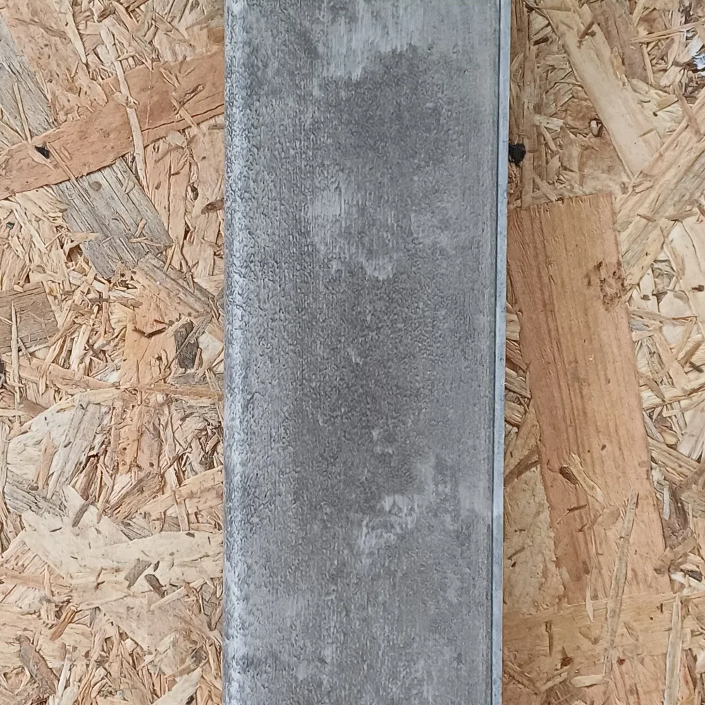 Plinthe SMF décor Pierre Nacrée Taupe 2500x59x17,4mm