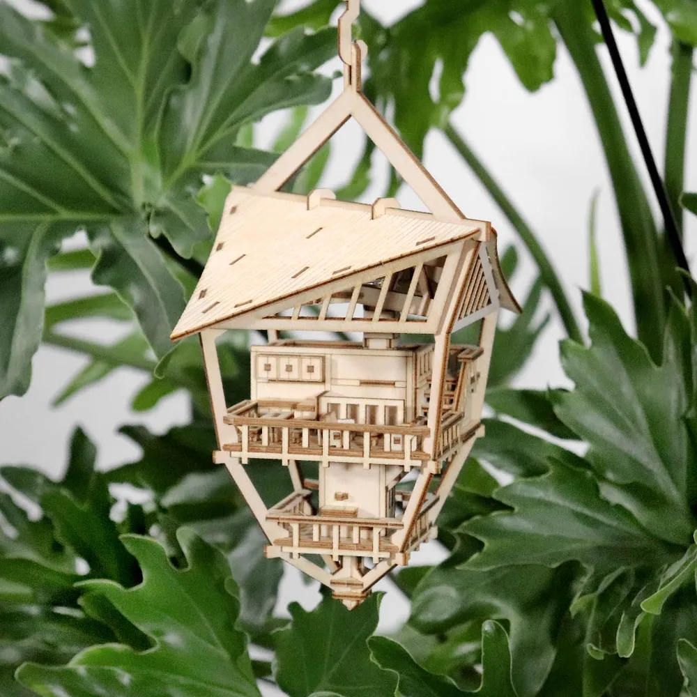 Compact Treehouses Sky Lodge