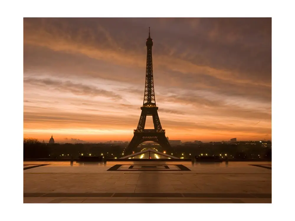 Papier peint intissé Ville et Architecture Tour Eiffel à l'aube : Taille - 250 x 193 cm | Livraison Rapide