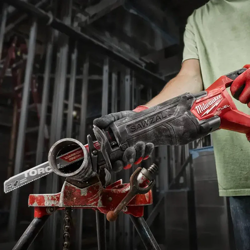 Scie sabre 18V MILWAUKEE M18FSZ-0X (vendu sans batterie) pour Travail du Bois