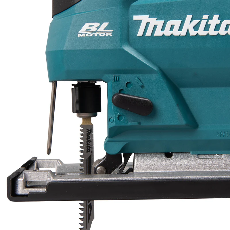 Scie sauteuse 23mm LXT ® MAKITA DJV184ZJ en MAKPAC+ adaptateur rail pour Découpe Précise