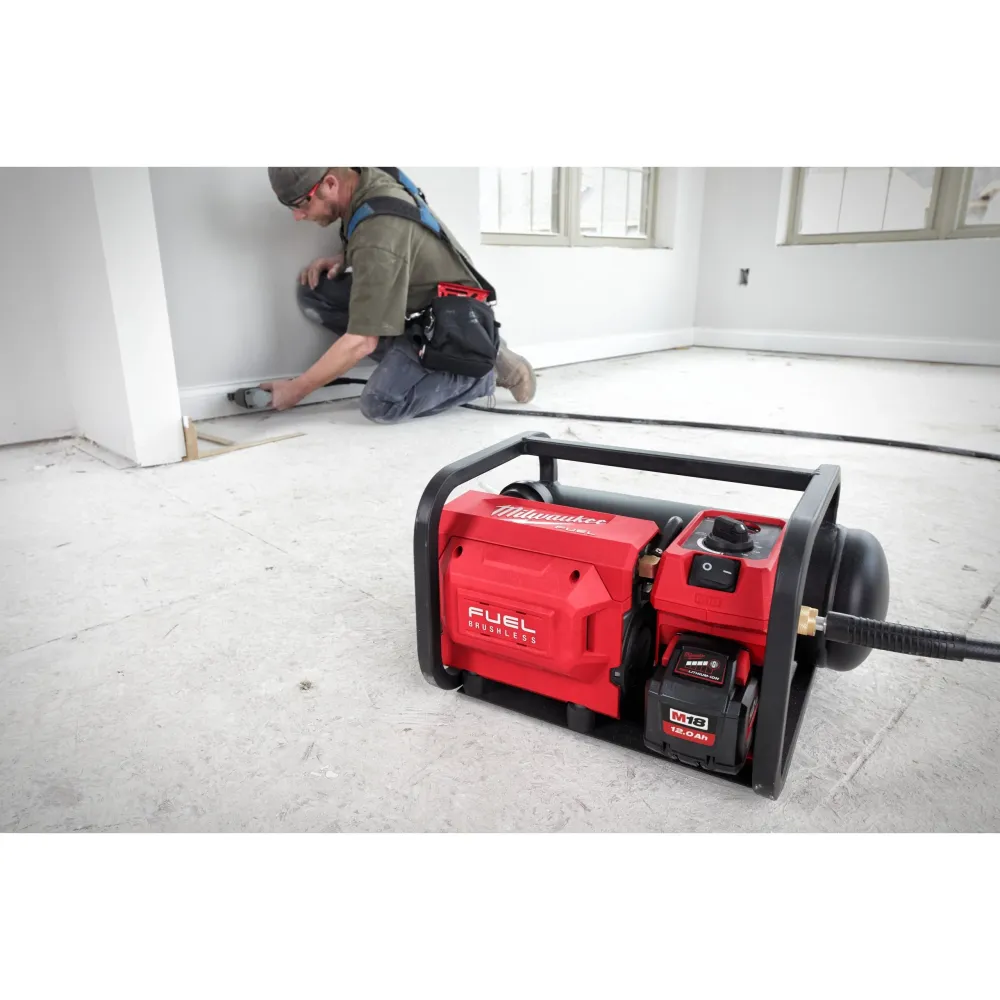 Milwaukee M18 FUEL™ Compresseur d’air sans fil