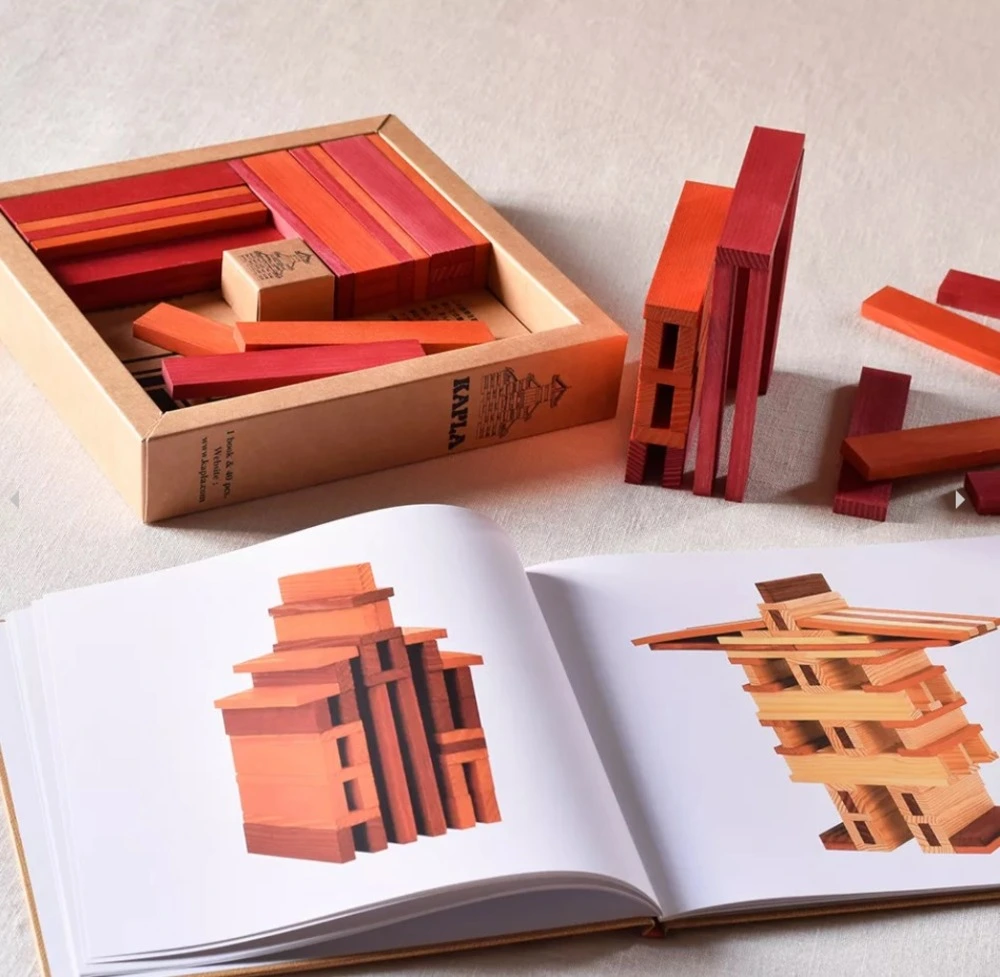 Coffret 40 planchettes rouges et orange avec distribue d'art