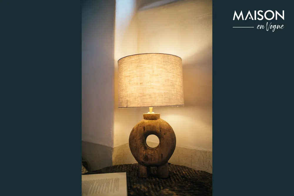 Petite lampe ronde en bois marron Lampedusa Pomax - 51cm - Compatible Universel