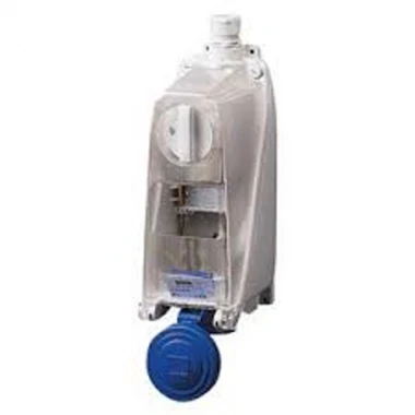 PRESA INTERBLOCCATA CON FUSIBILI 3P+N+T 32A 400V - GEWISS GW66653 pour installation encastrée