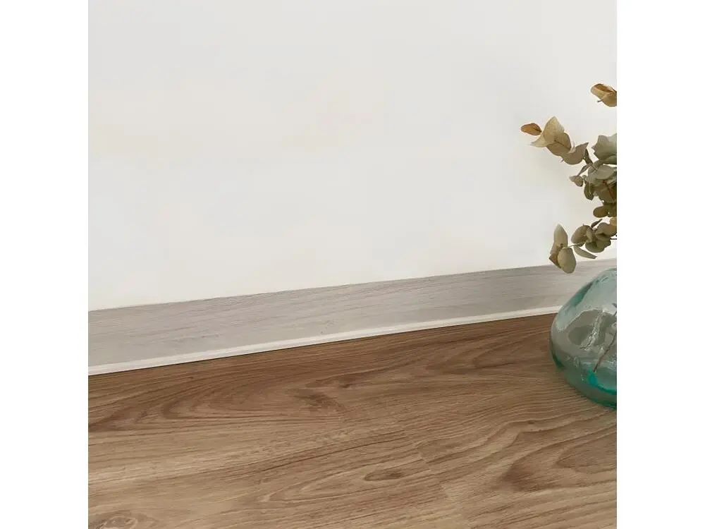 Plinthe PVC lot de 25 L200xH. 8cm - Chêne Blanchi - VINYLE
