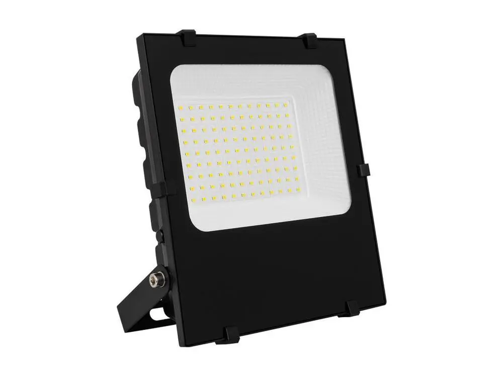 Ledkia Lot de 25 Projecteurs LED 50W 145lm/W HE PRO IP65 Dimmable Blanc Brûlant