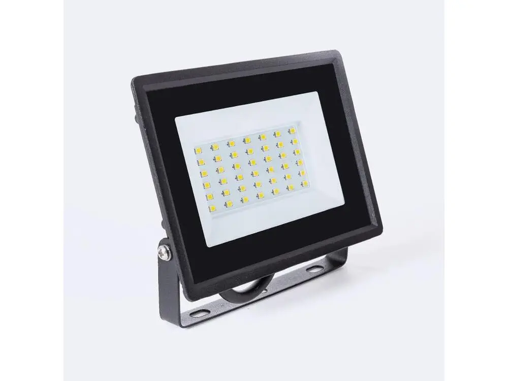 Ledkia Projecteur LED 30W 120lm/W IP65 S2