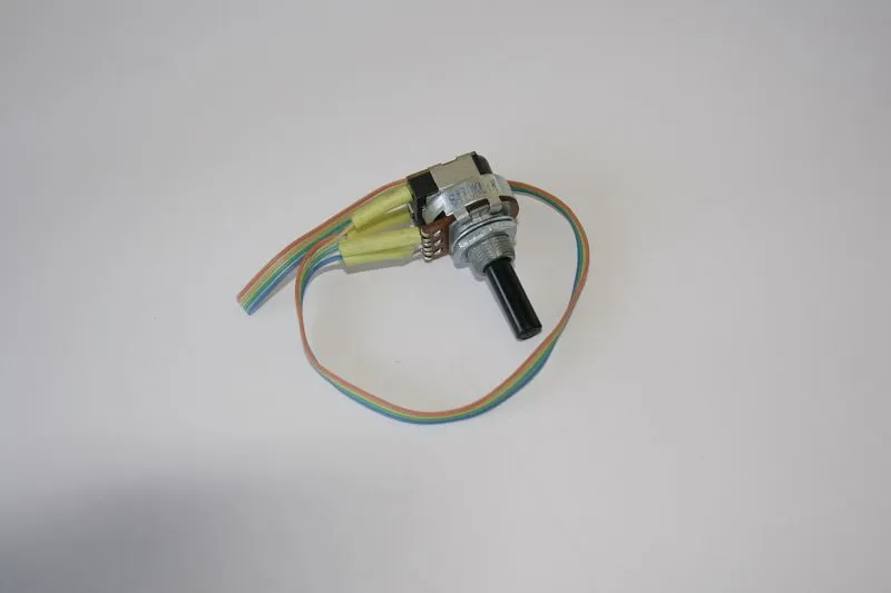 Potentiomètre ELMAG (intervalle de points) pour MIG série EXPERT/PROFI 2000 MASTER EUROMIG 9104136 magasiner à bas prix