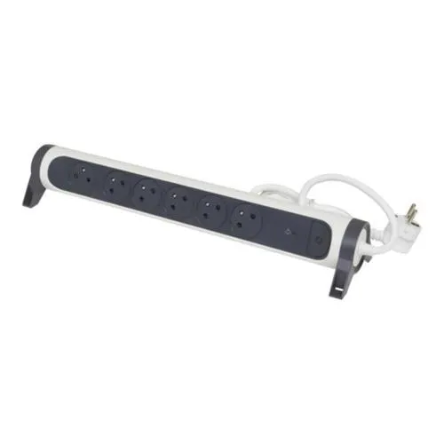 Rallonge Multiprise LEGRAND 6 Prises 2P+T Bloc Rotatif + Parafoudre 1,5m - Protection Surtension 3680W pour ordinateurs et...