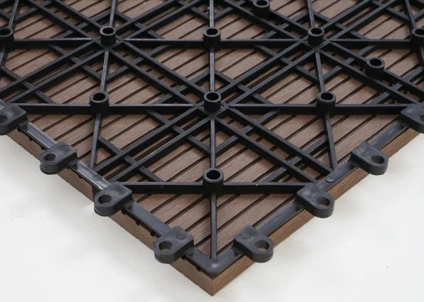 Carrelage de sol Mendler WPC Rhone balcon/terrasse aspect bois 11x chaque 30x30cm = 1m² Privilégié café linéaire 57947 ach...