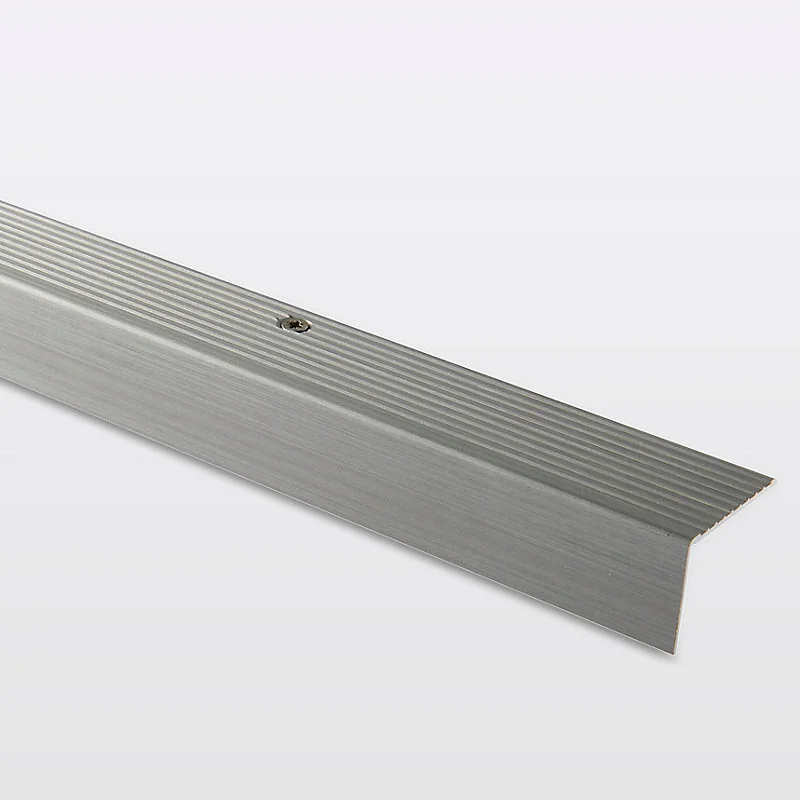 Nez de marche en aluminium décor argent noir brossé GoodHome 35 x 25 x 1800mm.
