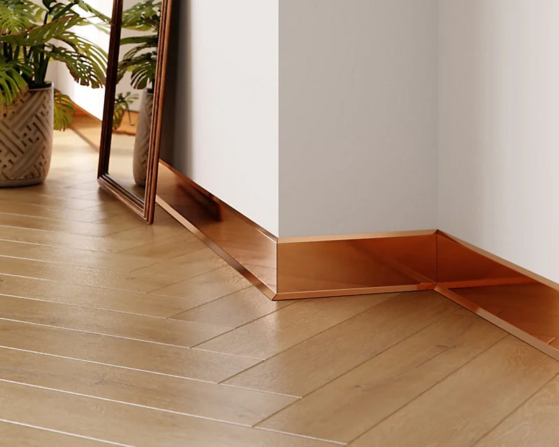 Plinthe décorative pour mur Ilcom F Cuivre poli - 100mm x 2700mm x 0,65 ep.