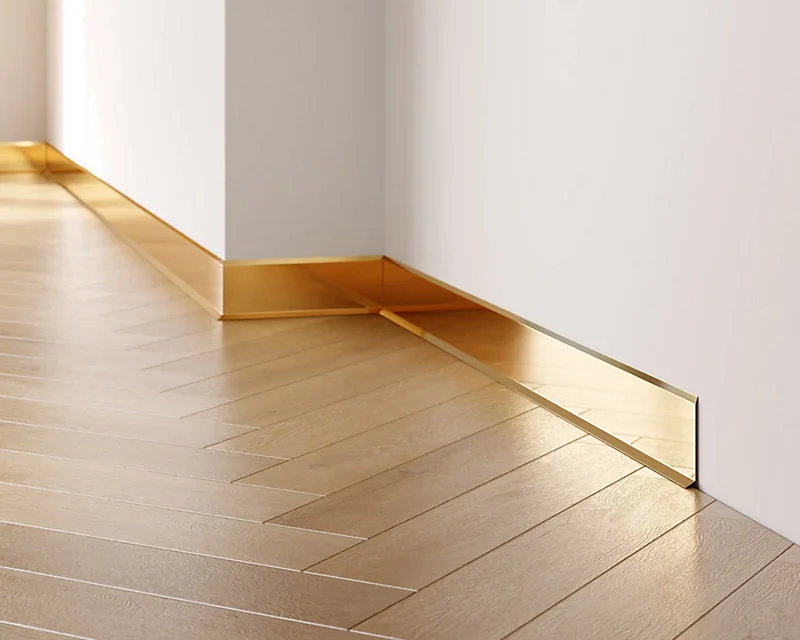 Plinthe décorative pour mur Ilcom F Or poli - 100mm x 2700mm x 0,65 ep.