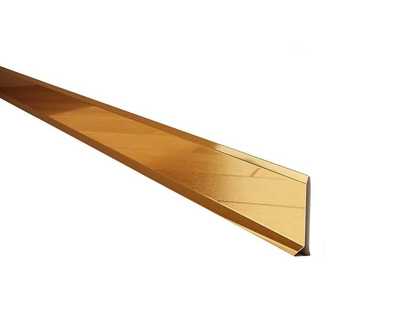Plinthe décorative pour mur Ilcom F Or poli - 60mm x 2700mm x 0,65 ep.