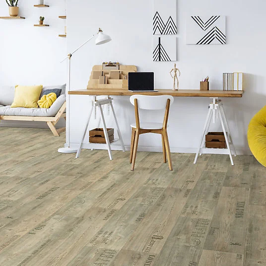 Sol Vinyle First - Imitation parquet marqué - Rouleau de 3m x 10m