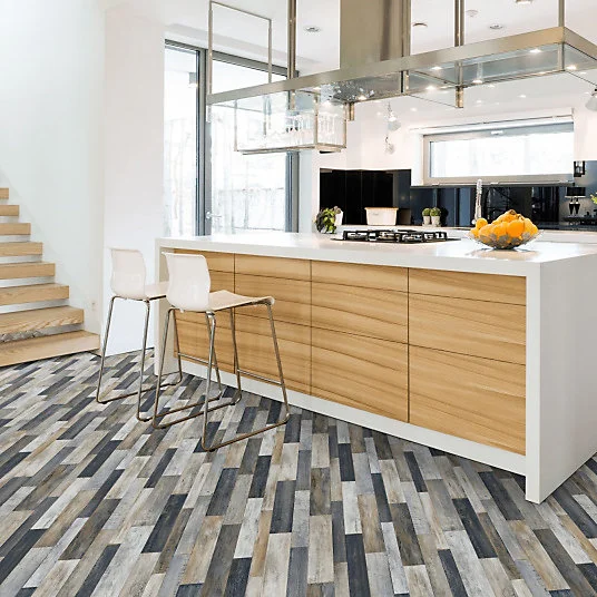 Sol Vinyle Link Plus - Imitation parquet irisé noir - Surface brillante - Rouleau de 4m x 19m