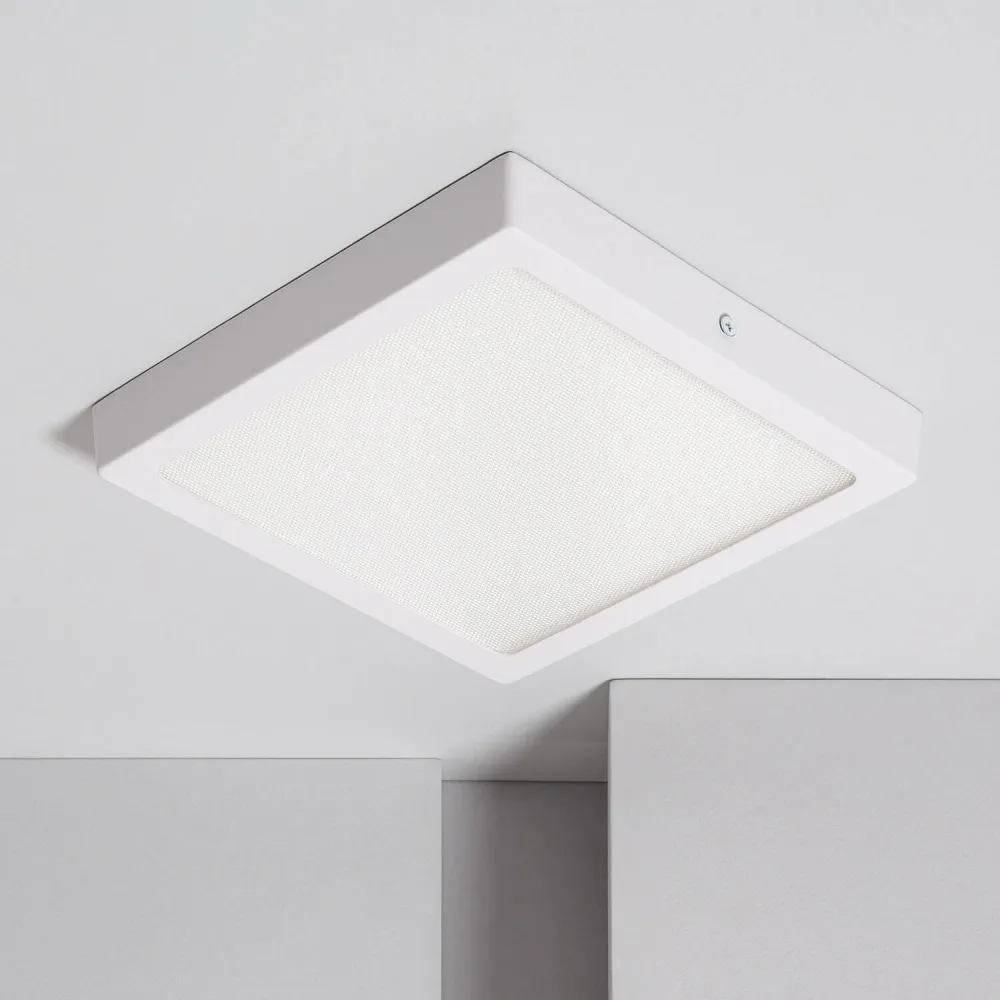 Éclairage Décoratif LED Luminaire LED carré 18W plat, CRI90, microprismatique, CCT réglable, 205 mm.
