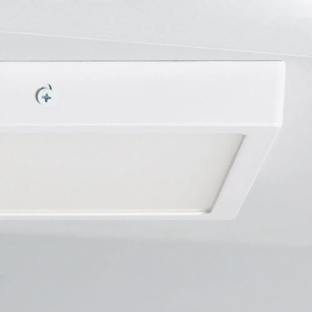 Éclairage Décoratif LED Luminaire LED carré 18W plat, CRI90, microprismatique, CCT réglable, 205 mm.