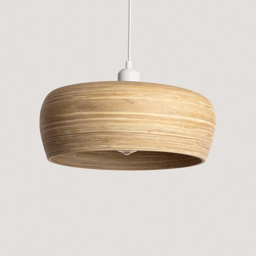 Éclairage LED par suspension haute en bambou Shuka Sari d'ILUZZIA avec base en bois