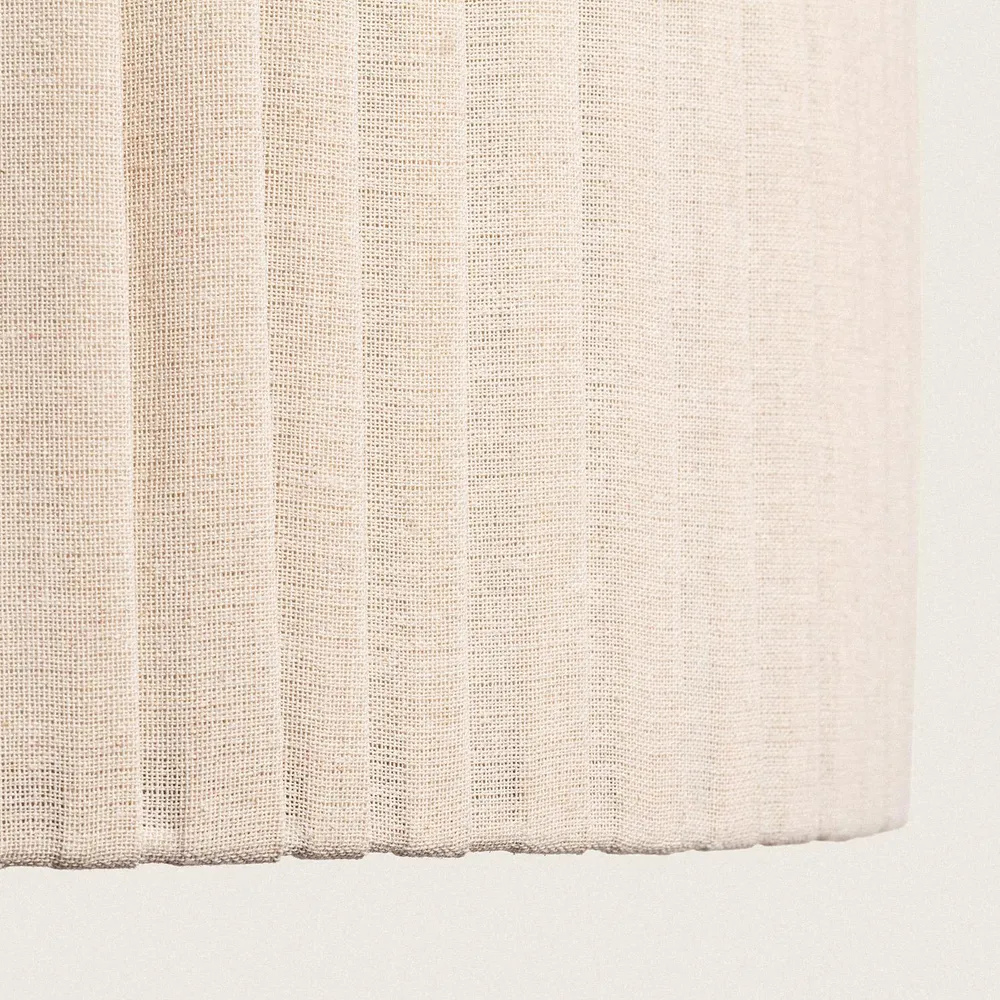 Guirlande lumineuse Lustre en tissu Petrina avec éclairage LED intégré