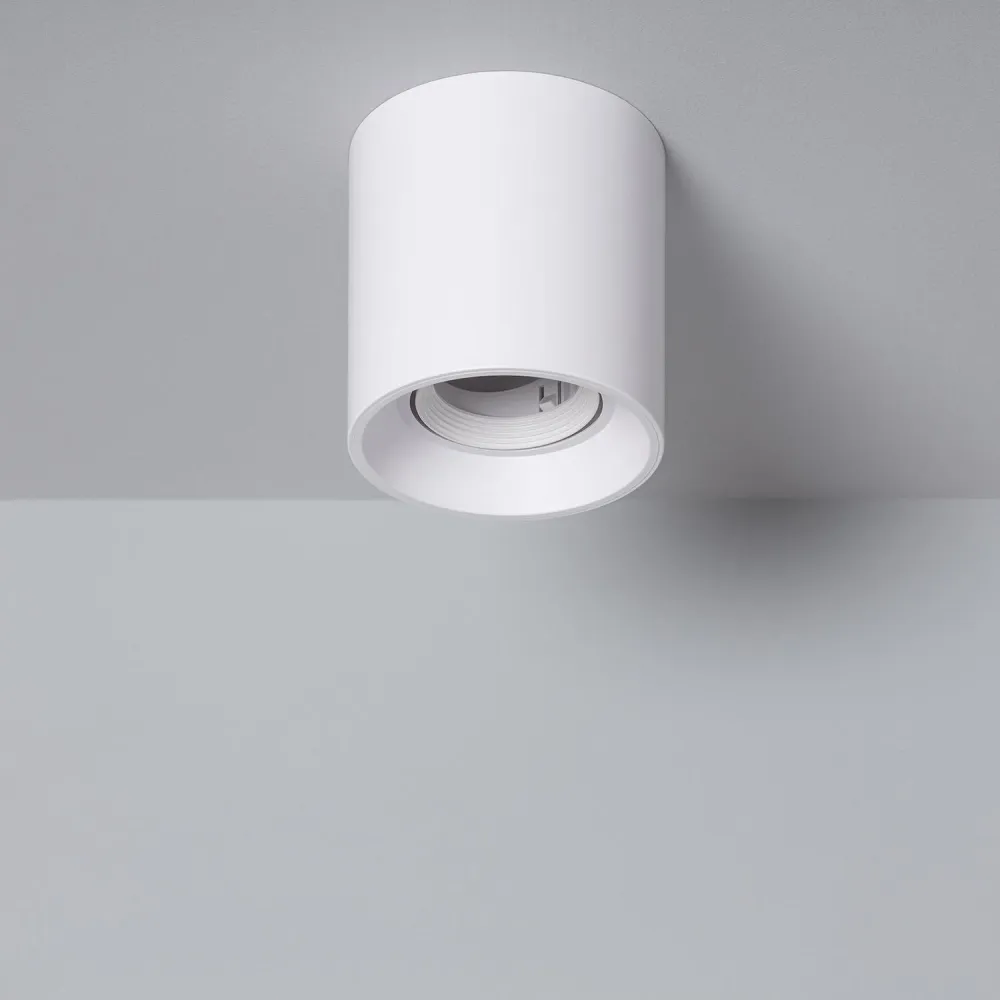 Luminaire Créatif Design Luminaires LED Space pour plafonds avec éclairage optimisé et panneau électronique.