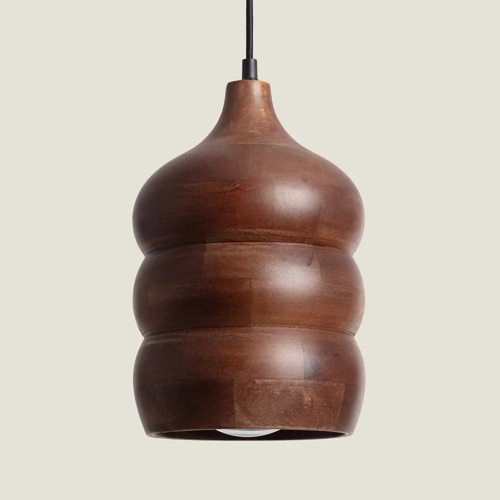 Luminaire Créatif Design Lustre en bois Kanan I avec éclairage LED intégré.