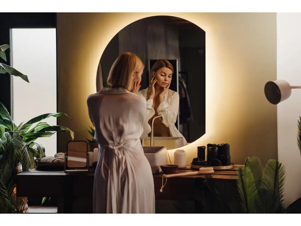 Luminaire Créatif Design Miroir LED rond biseauté, miroir de salle de bain suspendu, lumineux - 90 cm - Lumière chaude