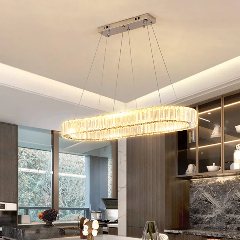 Luminaire à effet Minimalistische längliche LED-Hängelampe, optische K9-Kristall-Restaurant-Hängeinselleuchte