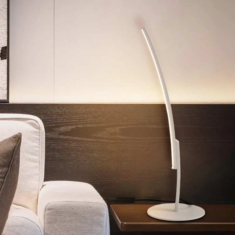 Lustre à cristaux LED-Schlafzimmer-Arbeitsbeleuchtung, design, weiß/schwarz, kleine Schreibtischlampe mit geschwungenem Ac...