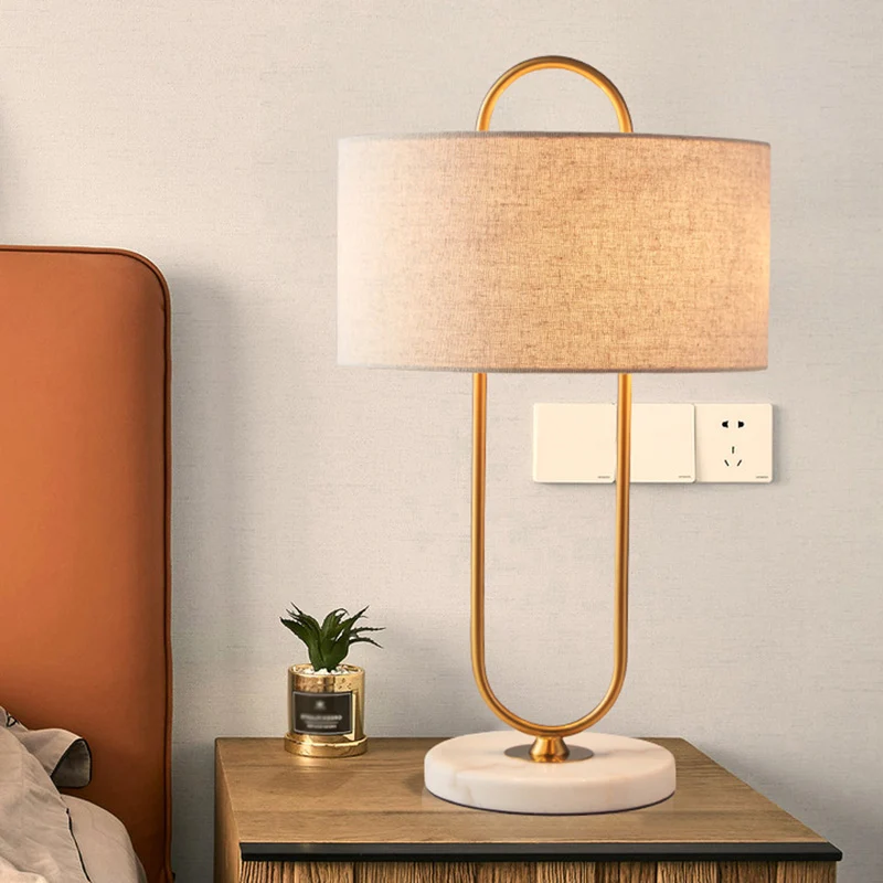 Design Contemporain Längliche Nachttischlampe Metallic-Optik, modernes Nachtlicht mit Marmorsockel und trommelförmigem Sto...