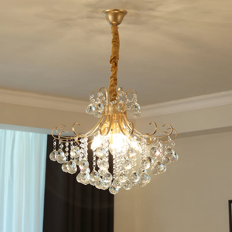 Éclairage LED Haute Luminosité Lustre de plafond en cristal LED, forme évasée traditionnelle en or, luminaire suspendu pou...