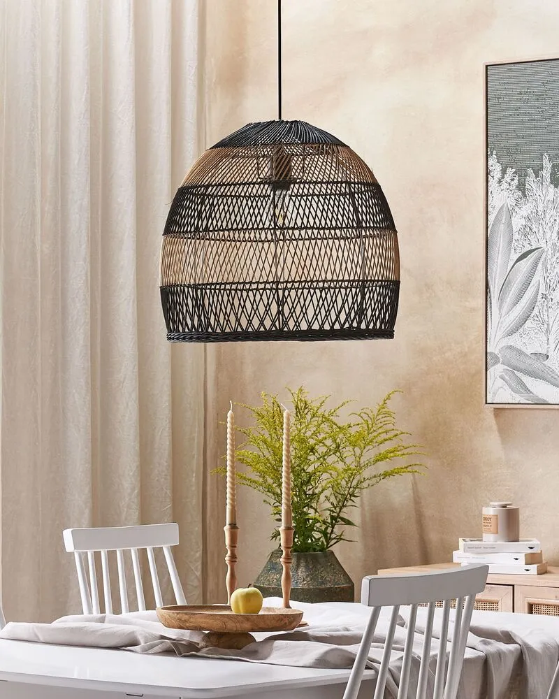 Lampe suspendue en rotin chamois naturel et noir BUMI