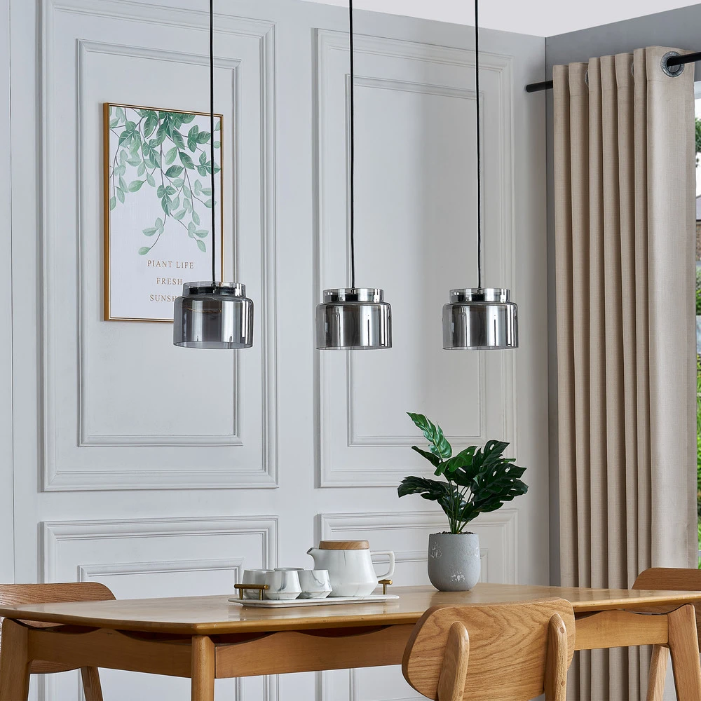 Lucande Diano suspension, gris fumée, à 3 lampes avec diffuseur opale
