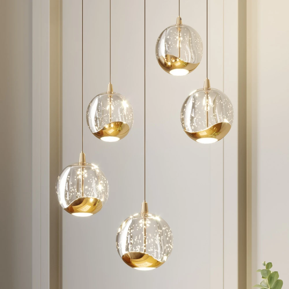 Luminaire de plafond design contemporain Lucande Suspension LED Hayley, Ø 30 cm, 5 lampes, or, verre