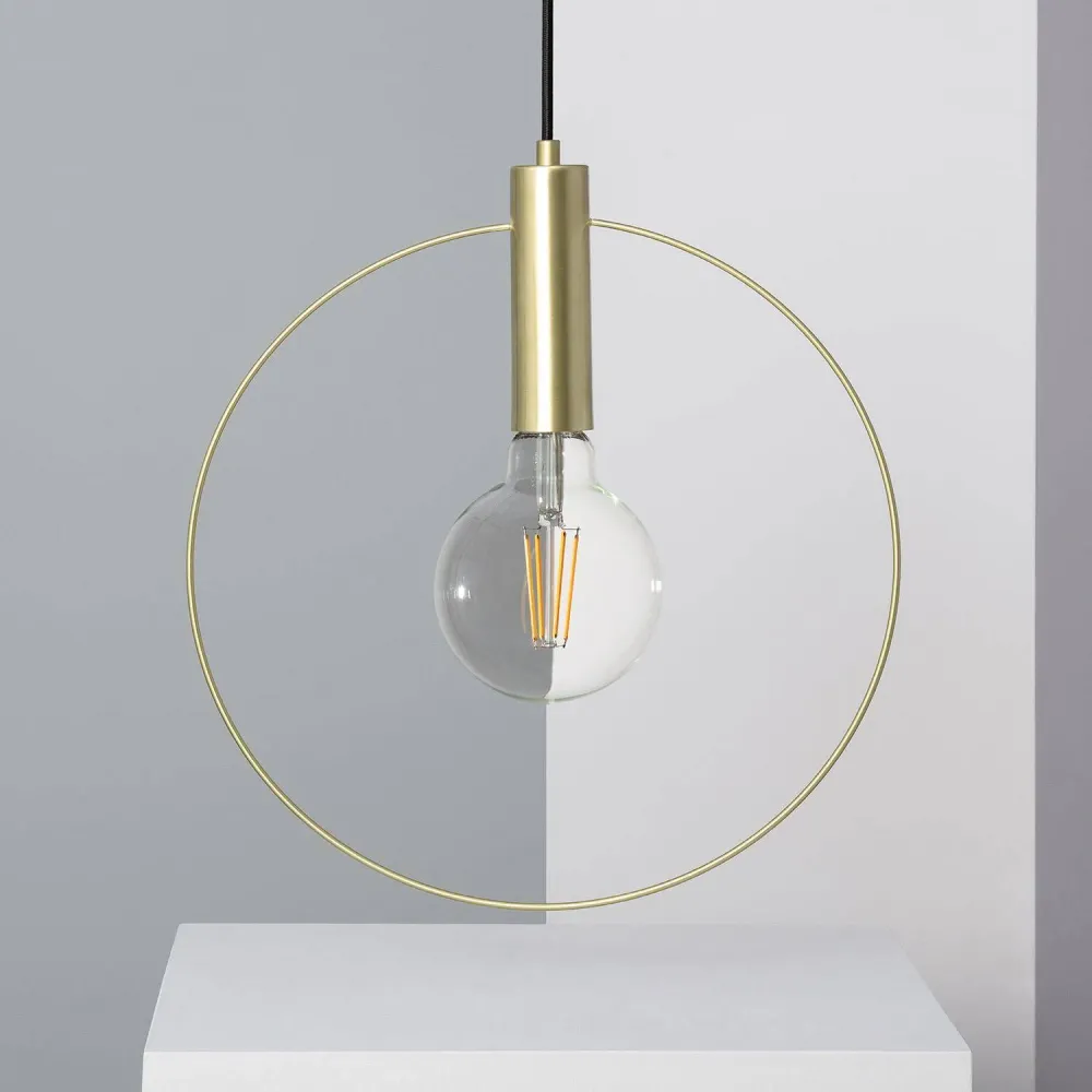 Luminaire de plafond à diffusion uniforme Lampe suspendue en métal avec éclairage LED intégré Otos